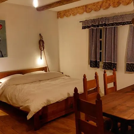 Bed & Breakfast Hlucov - & Restaurace *