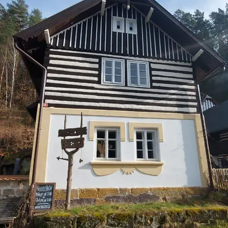 Hlucov - & Restaurace Отель типа 